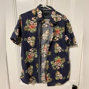 Hawaiian Shirt - M